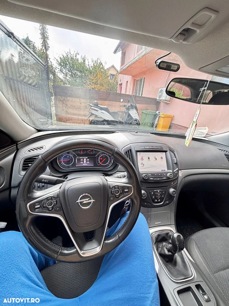 Opel Insignia 2.0 CDTI ECOTEC Start/Stop Edition - 8