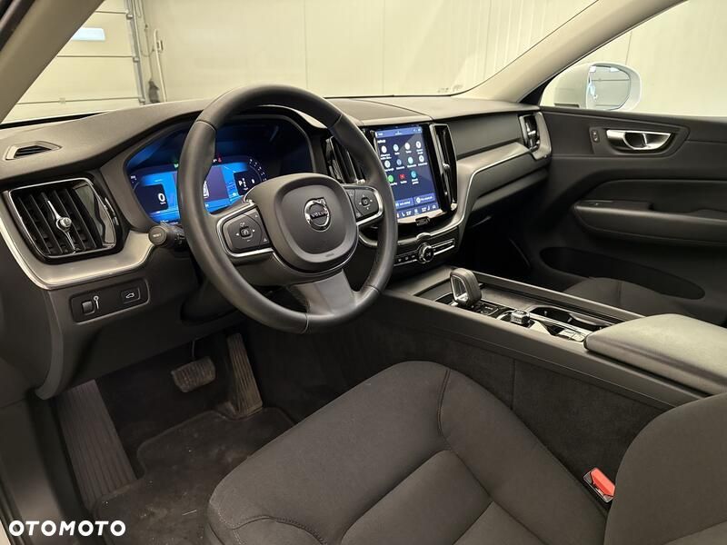 Volvo XC 60 B4 B Momentum Pro - 10