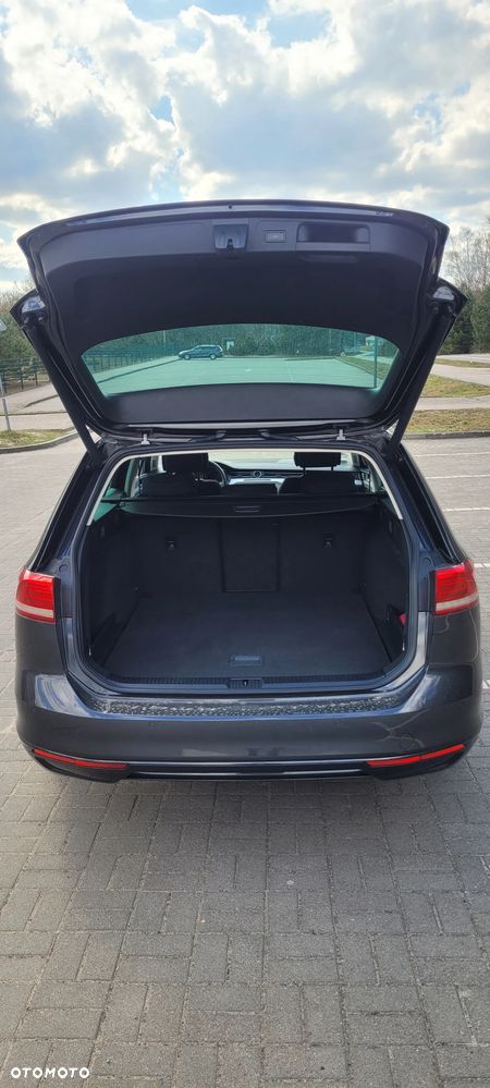 Volkswagen Passat 2.0 TDI SCR DSG Highline - 3