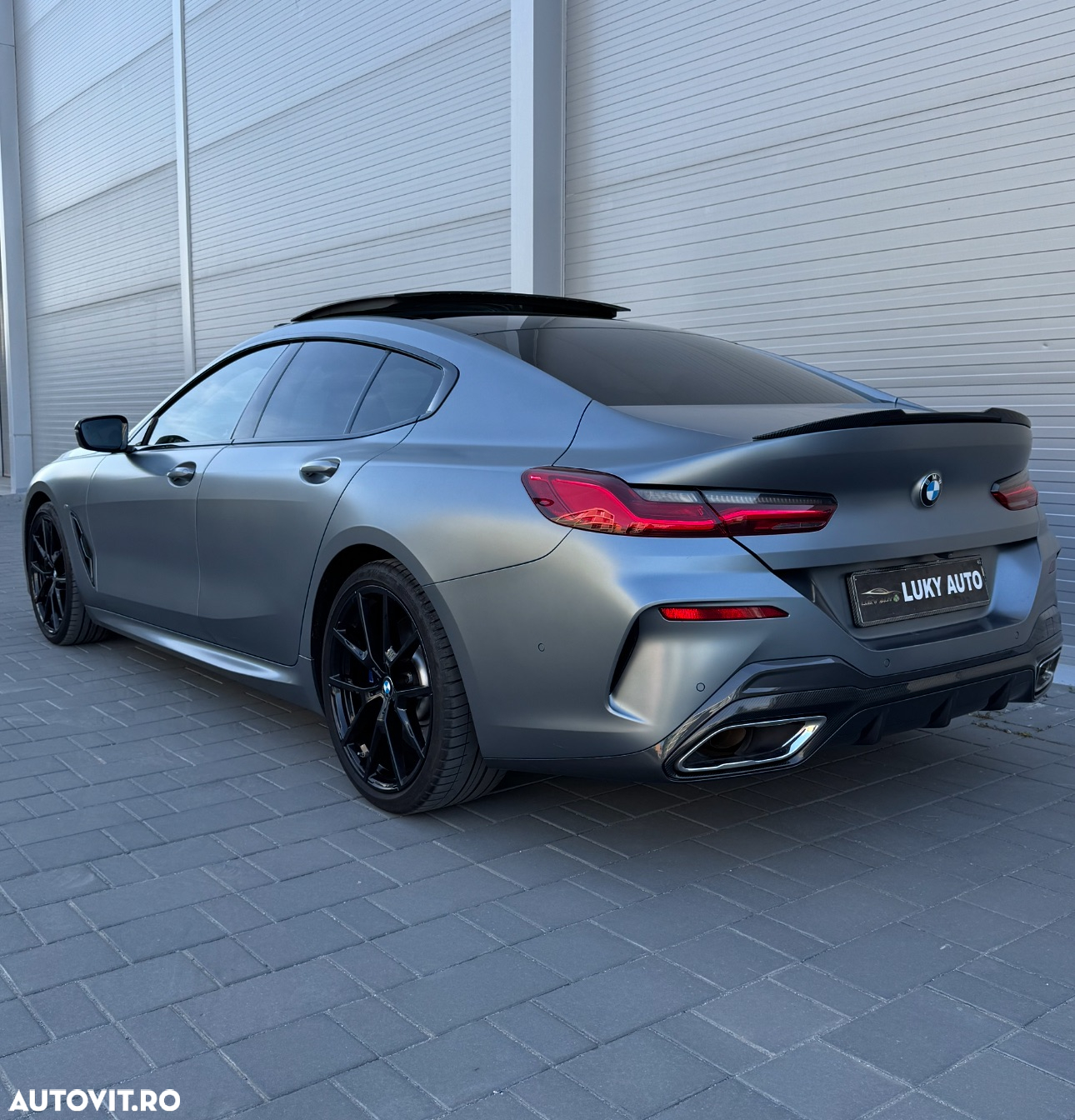 BMW Seria 8 - 3