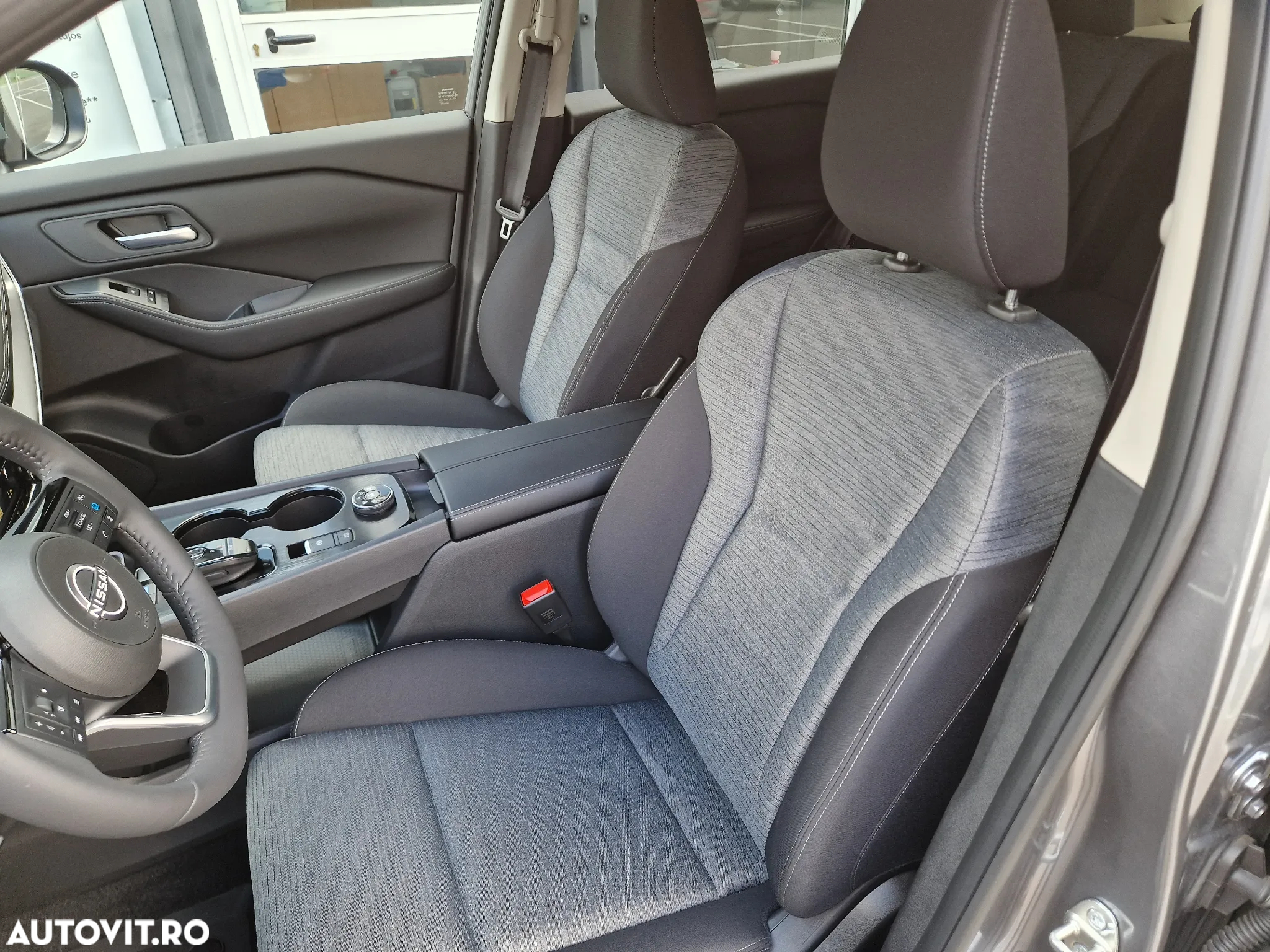 Nissan X-Trail e4ORCE N-Connecta Plus - 10