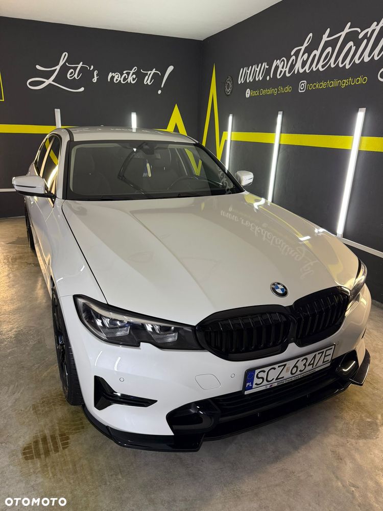 BMW Seria 3 318d MHEV Sport Line - 11