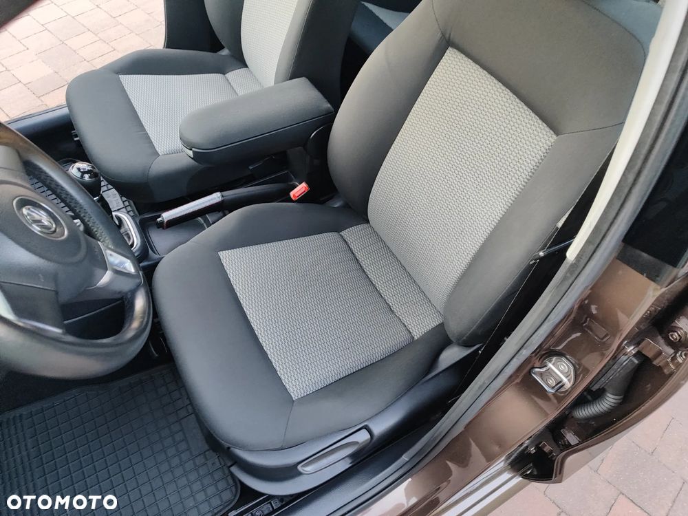 Volkswagen Polo 1.6 TDI Black/Silver Edition - 24