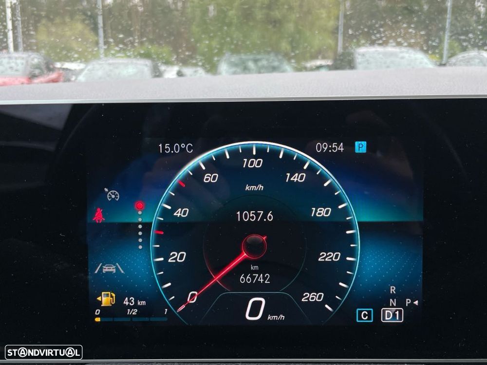 Mercedes-Benz B 180 d - 3