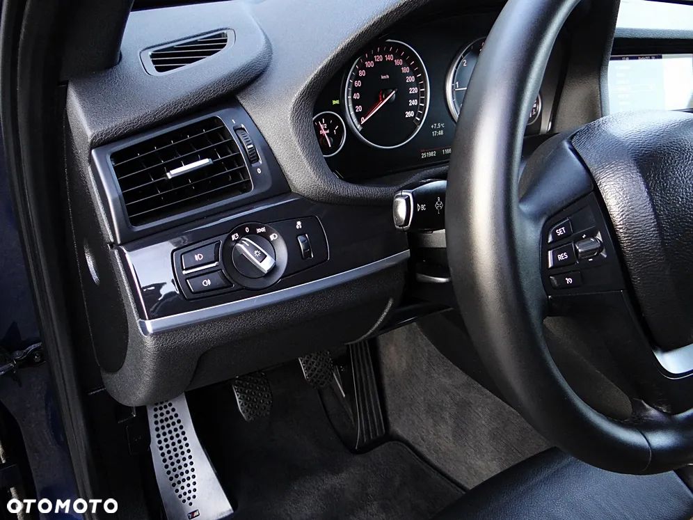 BMW X3 xDrive20d - 27