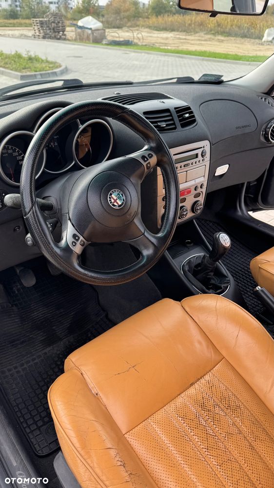 Alfa Romeo 147 - 20