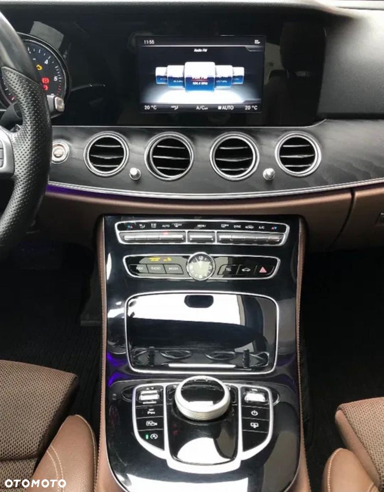 Mercedes-Benz Klasa E 220 d 9G-TRONIC - 6