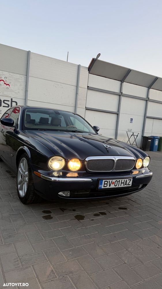 Jaguar XJ XJ6 2.7 V6 Sovereign Aut - 2
