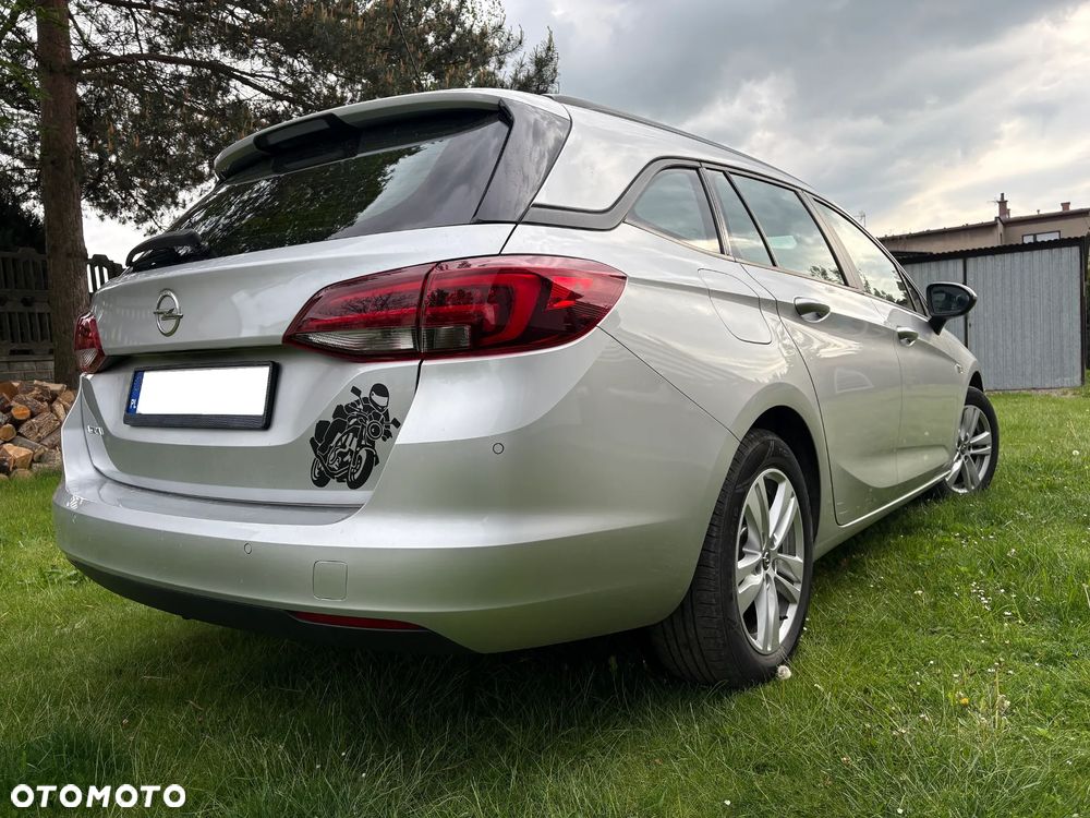 Opel Astra 1.6 CDTI Enjoy S&S - 4