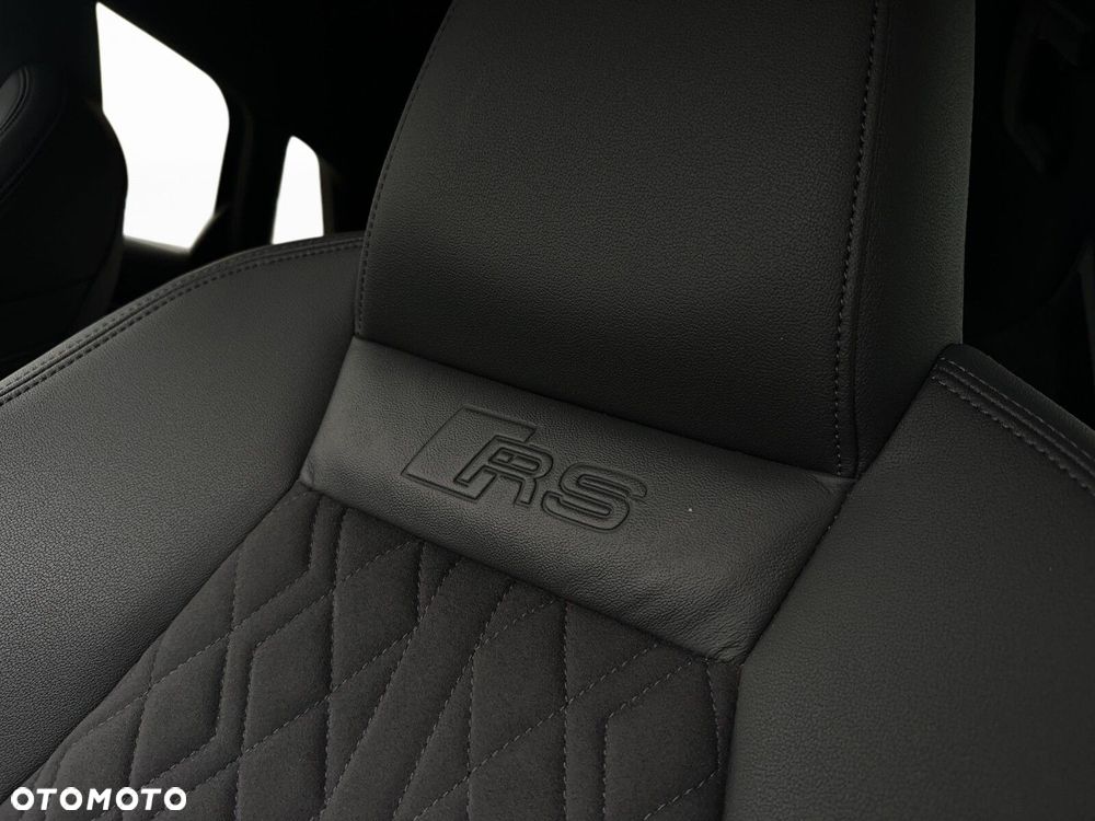 Audi RS3 Sportback - 14