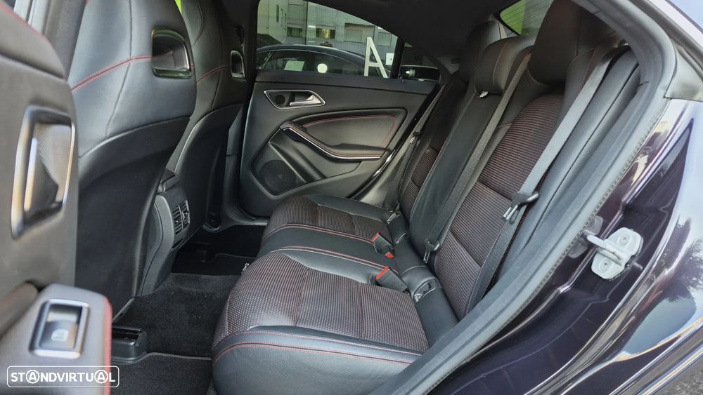 Mercedes-Benz CLA 180 CDI AMG Line - 20