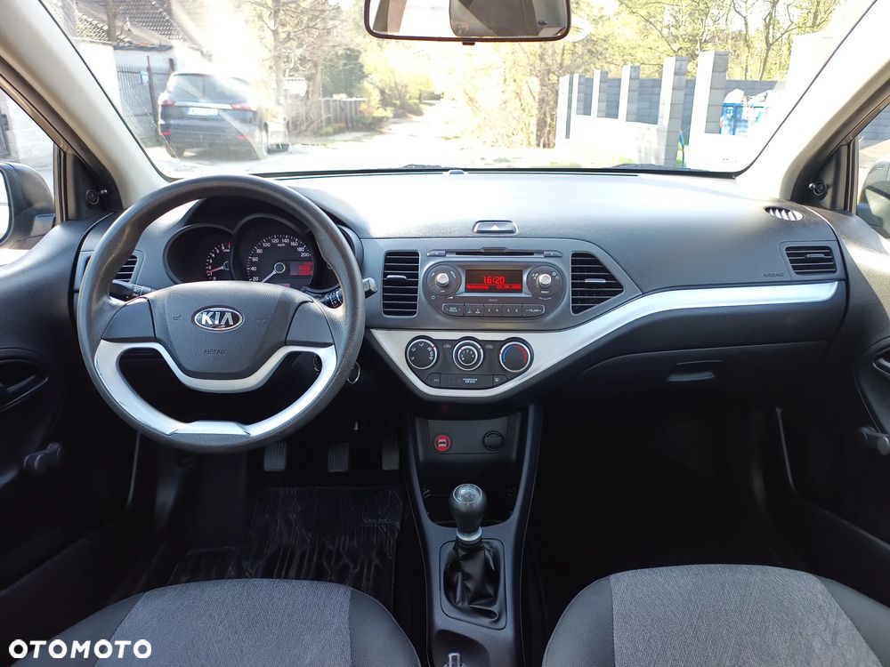 Kia Picanto 1.0 L - 5