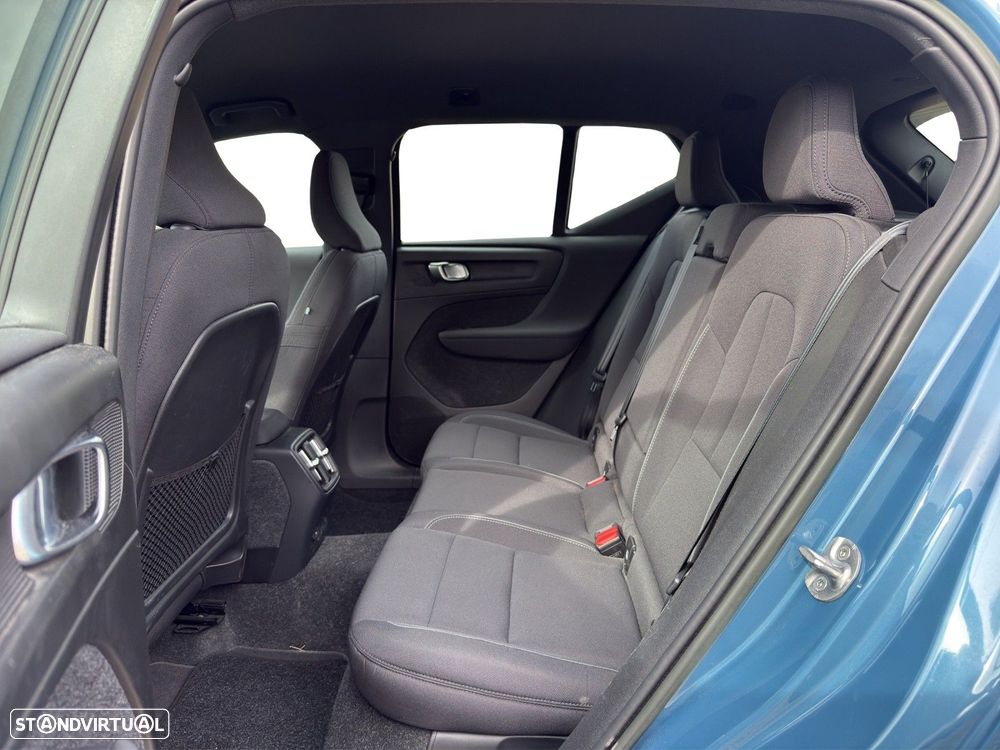 Volvo XC 40 Recharge 69 kWh Single Motor Core - 12