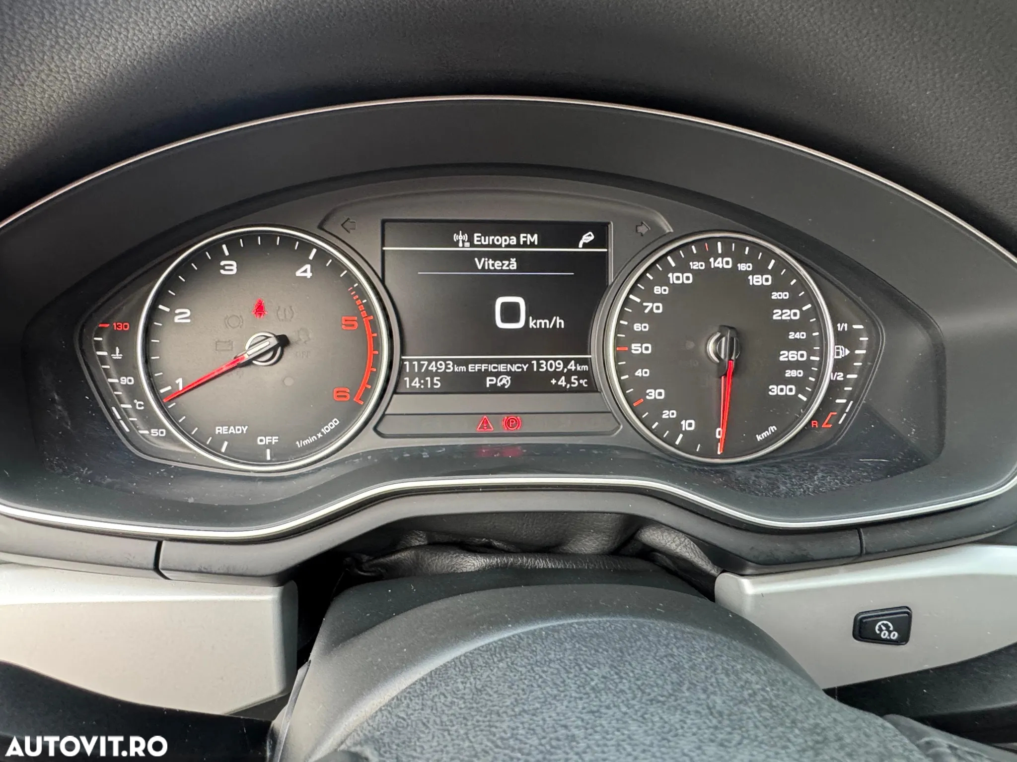 Audi A4 Avant 30 TDI S tronic - 12
