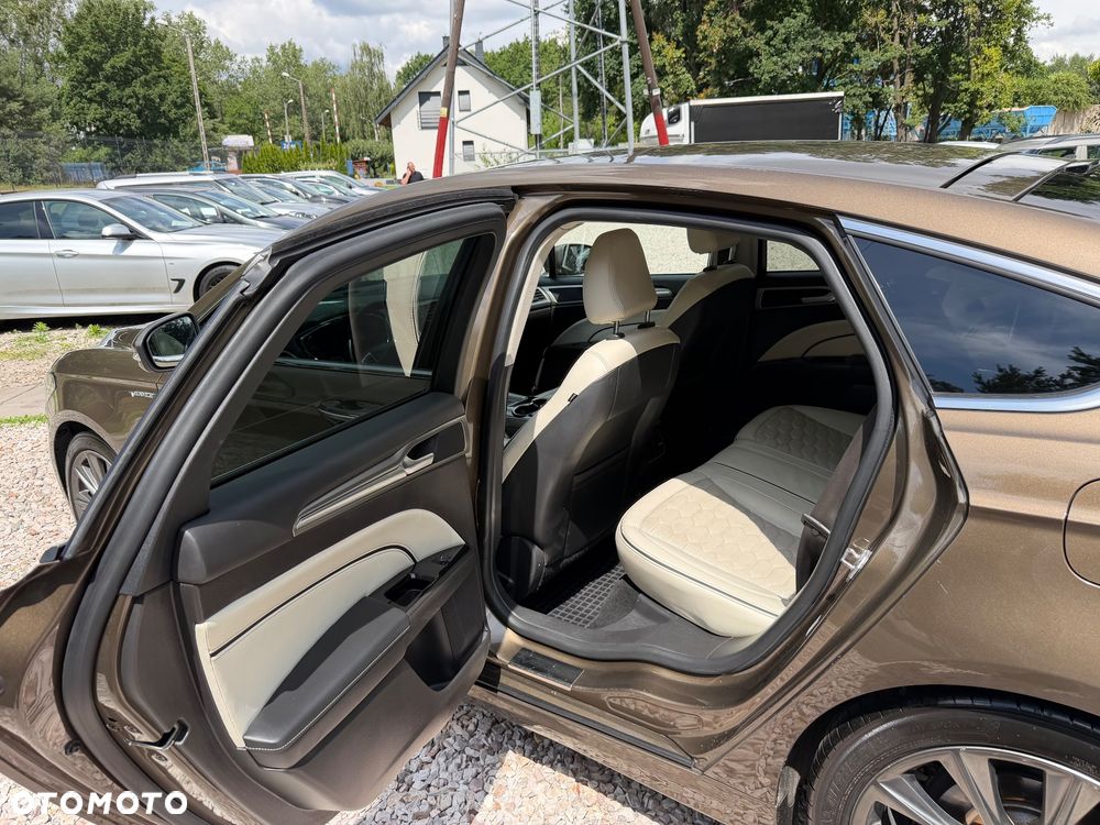 Ford Mondeo Vignale 2.0 TDCi PowerShift - 14