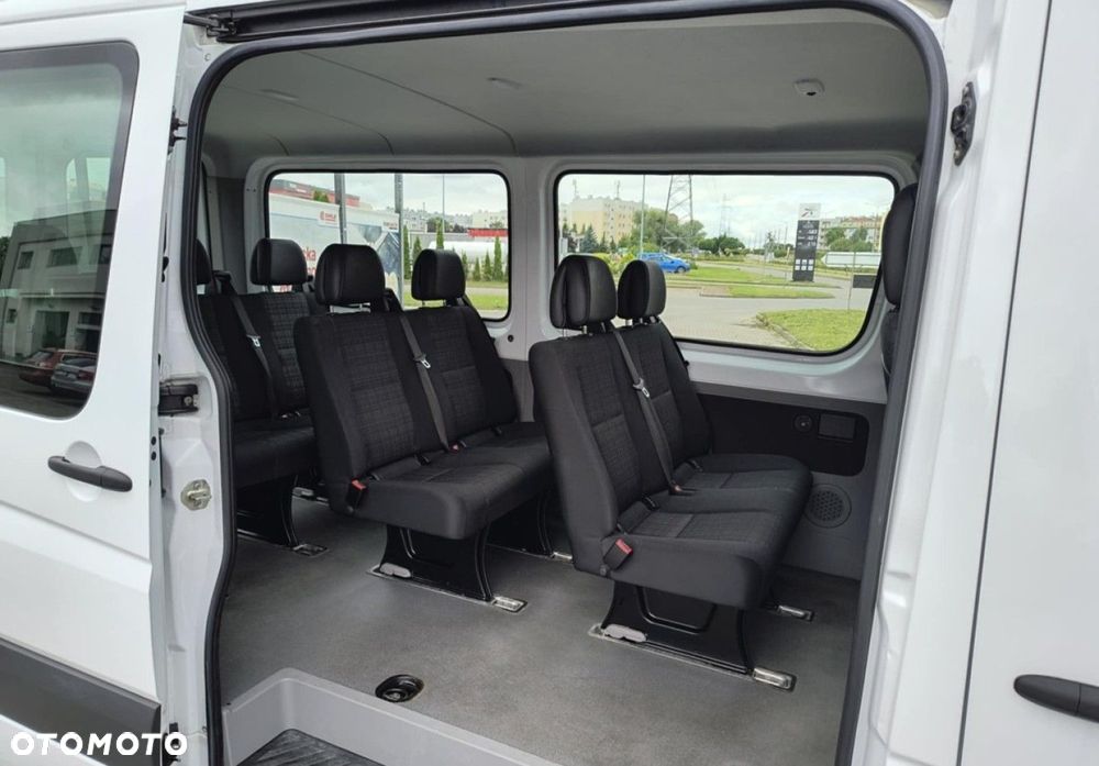 Mercedes-Benz Sprinter - 8