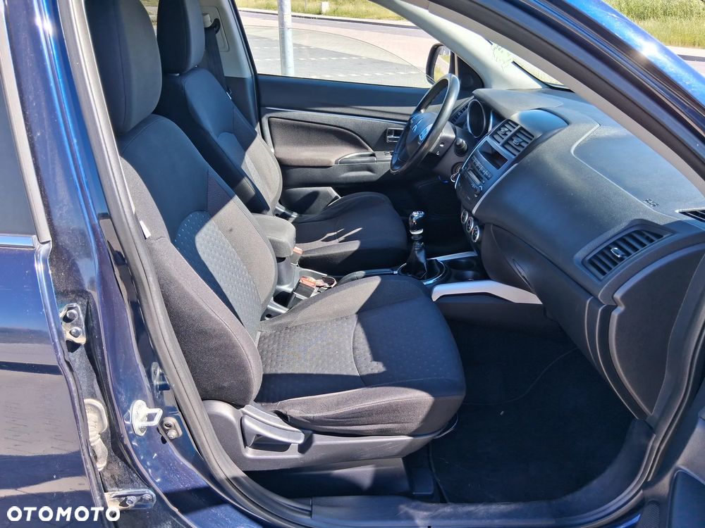 Mitsubishi ASX 1.8 DID Instyle 4WD AS&G - 10