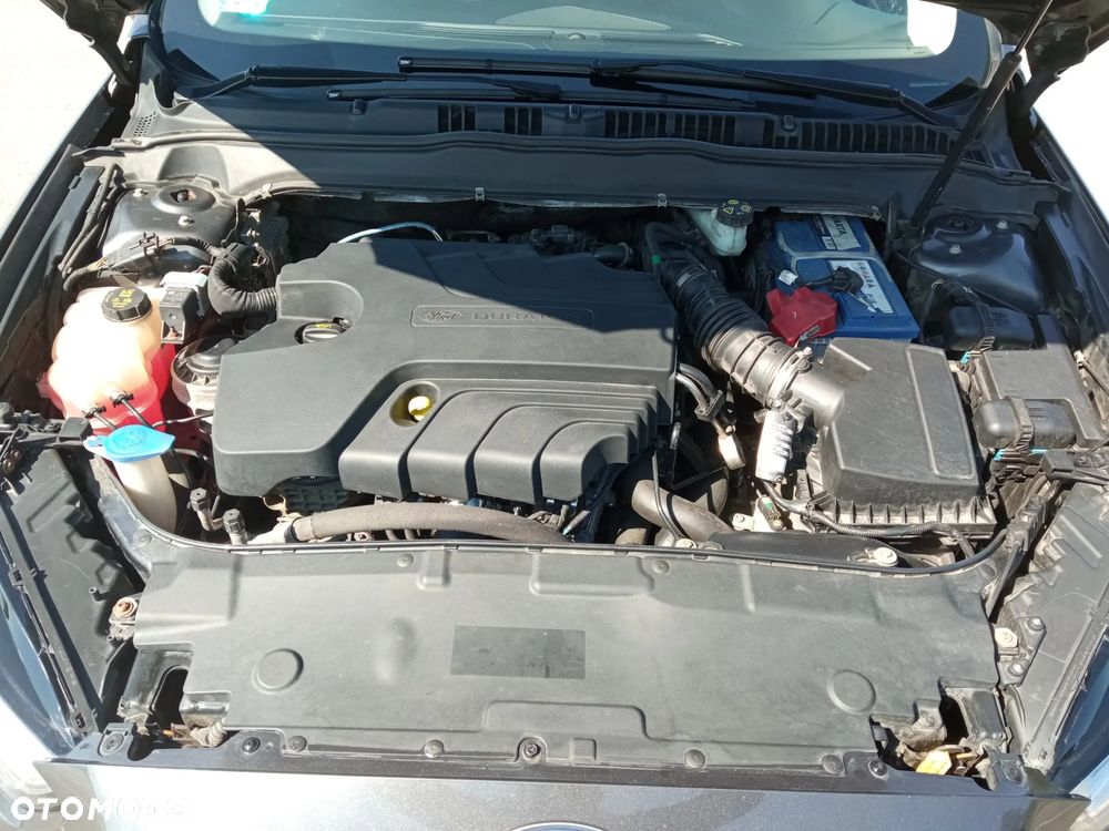 Ford Mondeo 2.0 TDCi Titanium PowerShift - 10