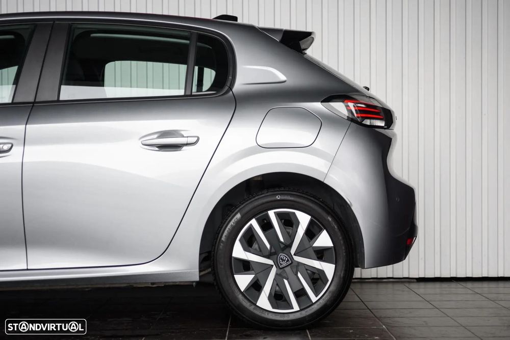 Peugeot 208 1.2 PureTech Active - 16
