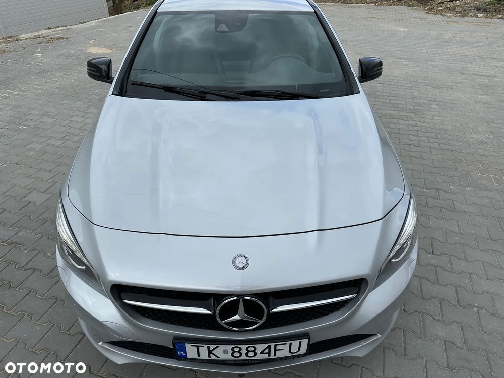 Mercedes-Benz CLA 200 7G-DCT Peak Edition - 13