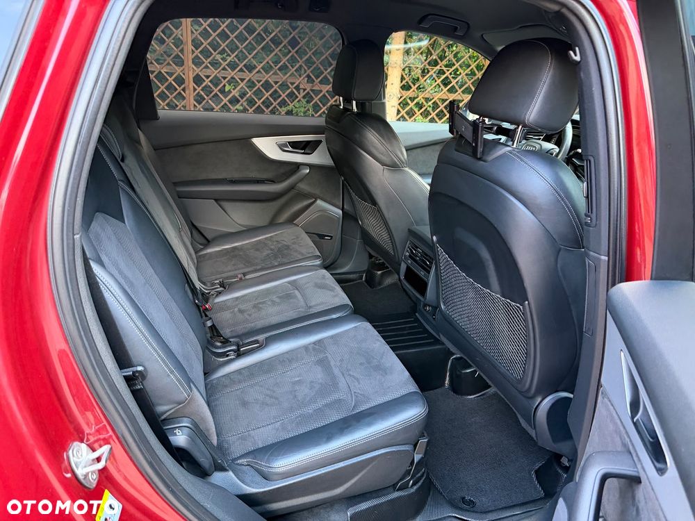 Audi Q7 - 18