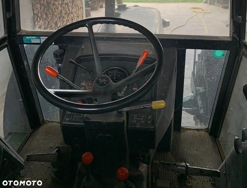 John Deere 2140 - 4