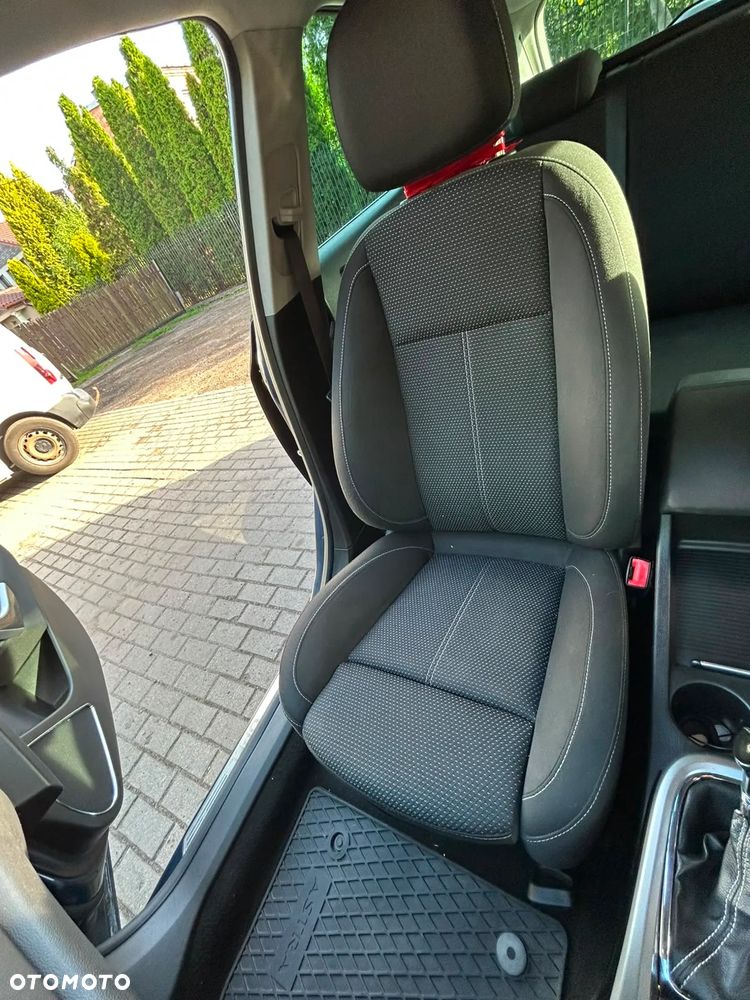 Opel Astra 1.7 CDTI - 9