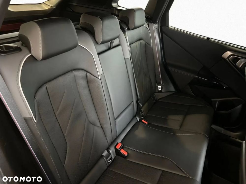 BMW X3 xM50 mHEV - 17