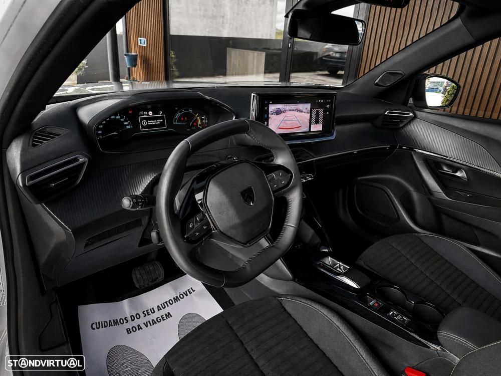 Peugeot e-2008 54 kWh Style - 17