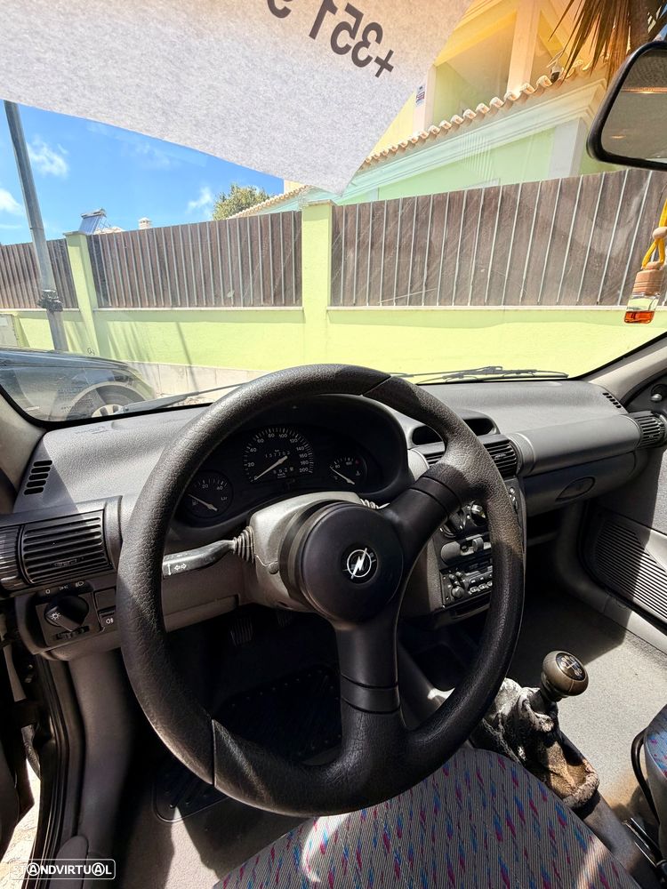 Opel Corsa - 13