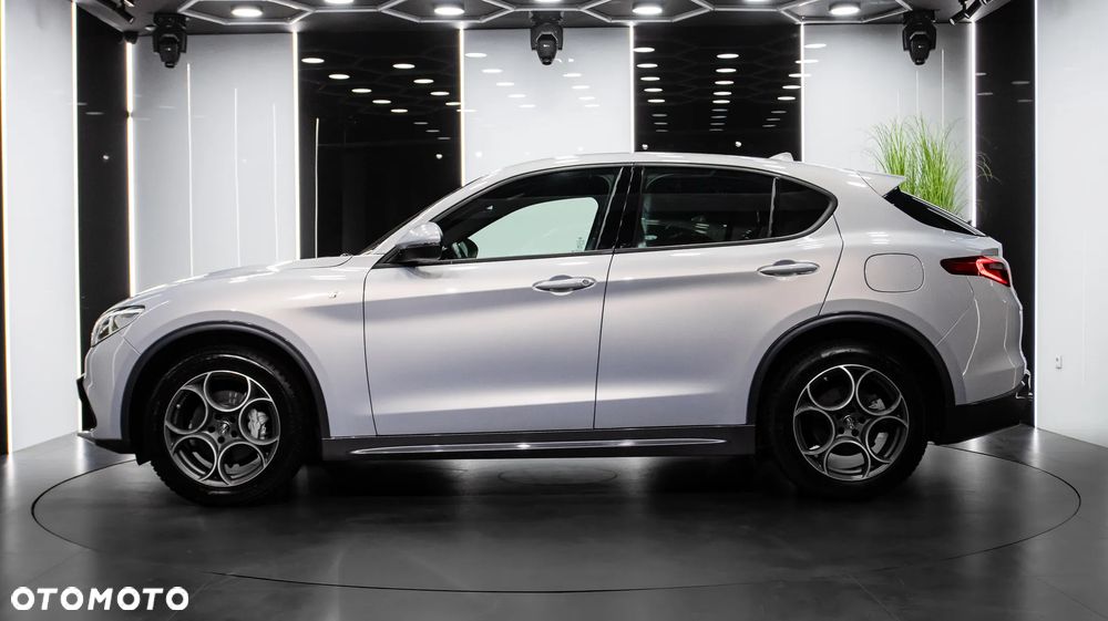 Alfa Romeo Stelvio 2.0 Turbo TI Q4 - 5