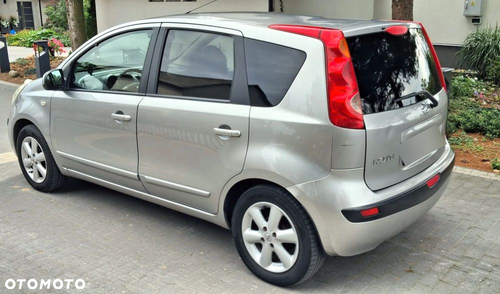 Nissan Note 1.6 more - 7