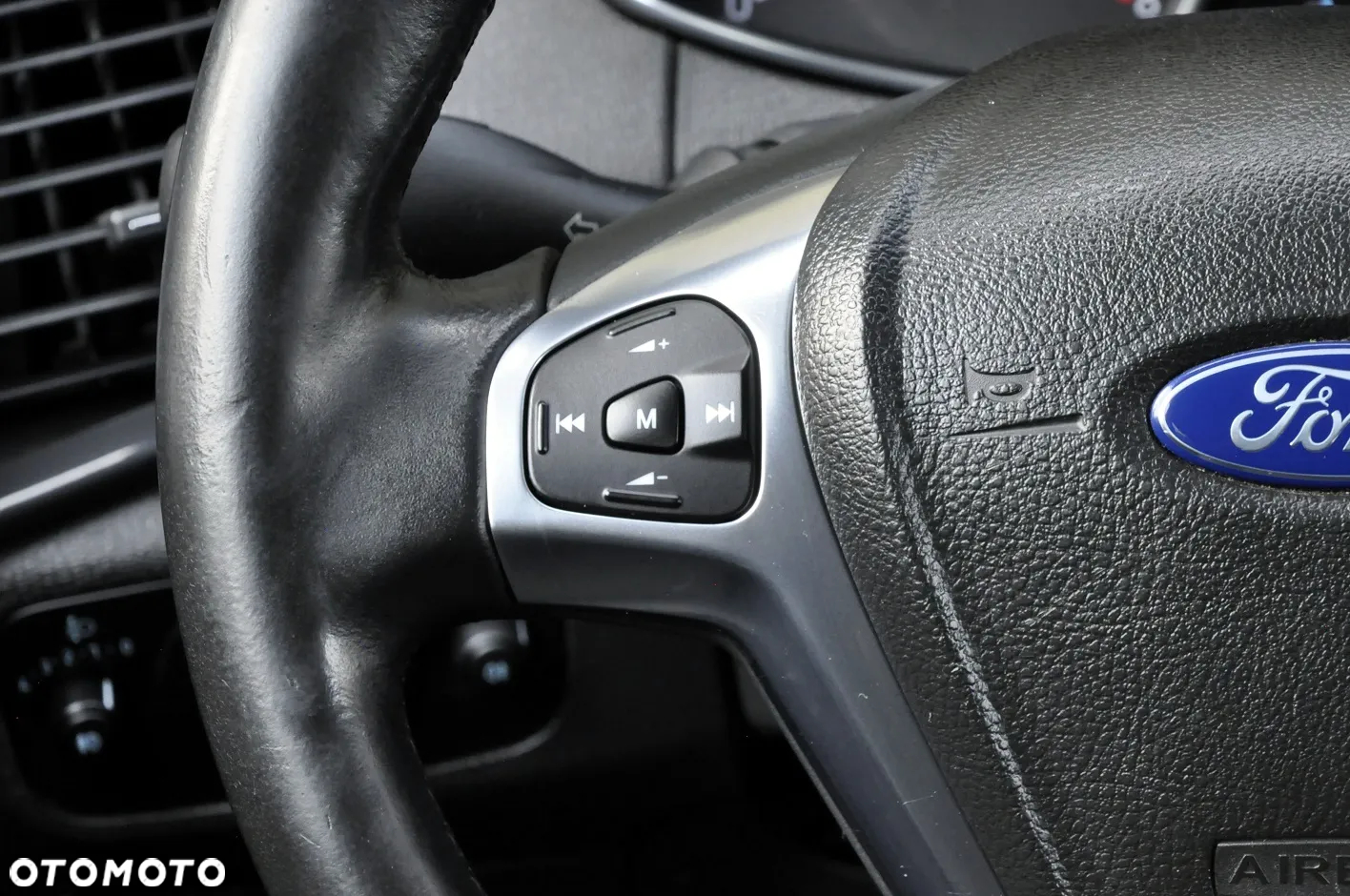 Ford EcoSport 1.0 EcoBoost TITANIUM - 14
