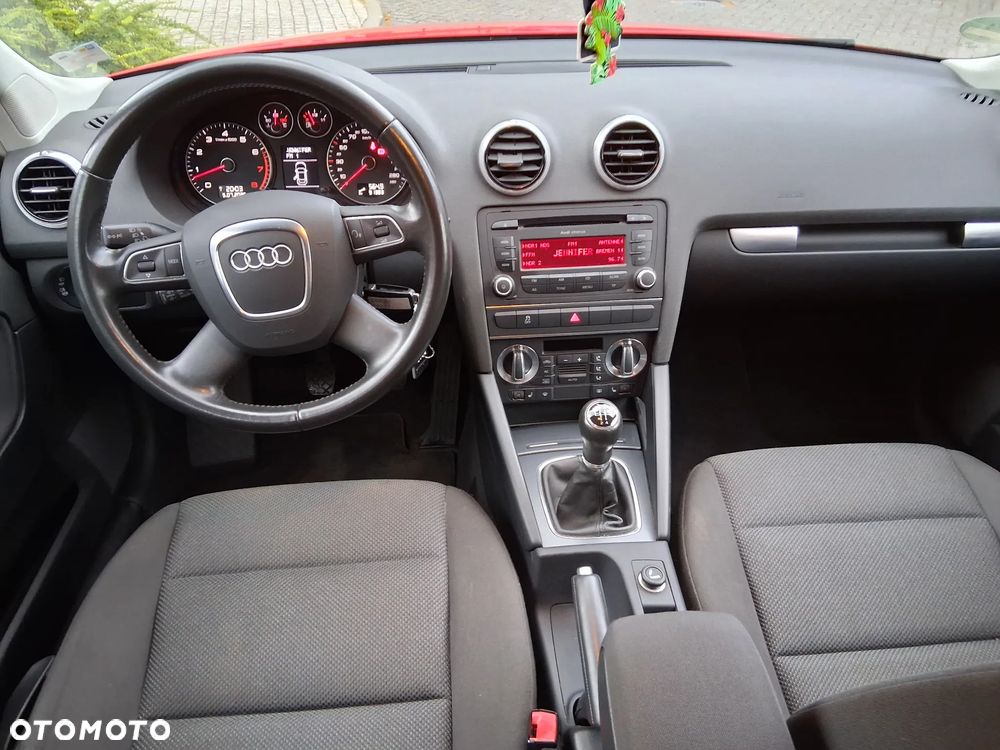 Audi A3 Sportback 1.6 Attraction - 24