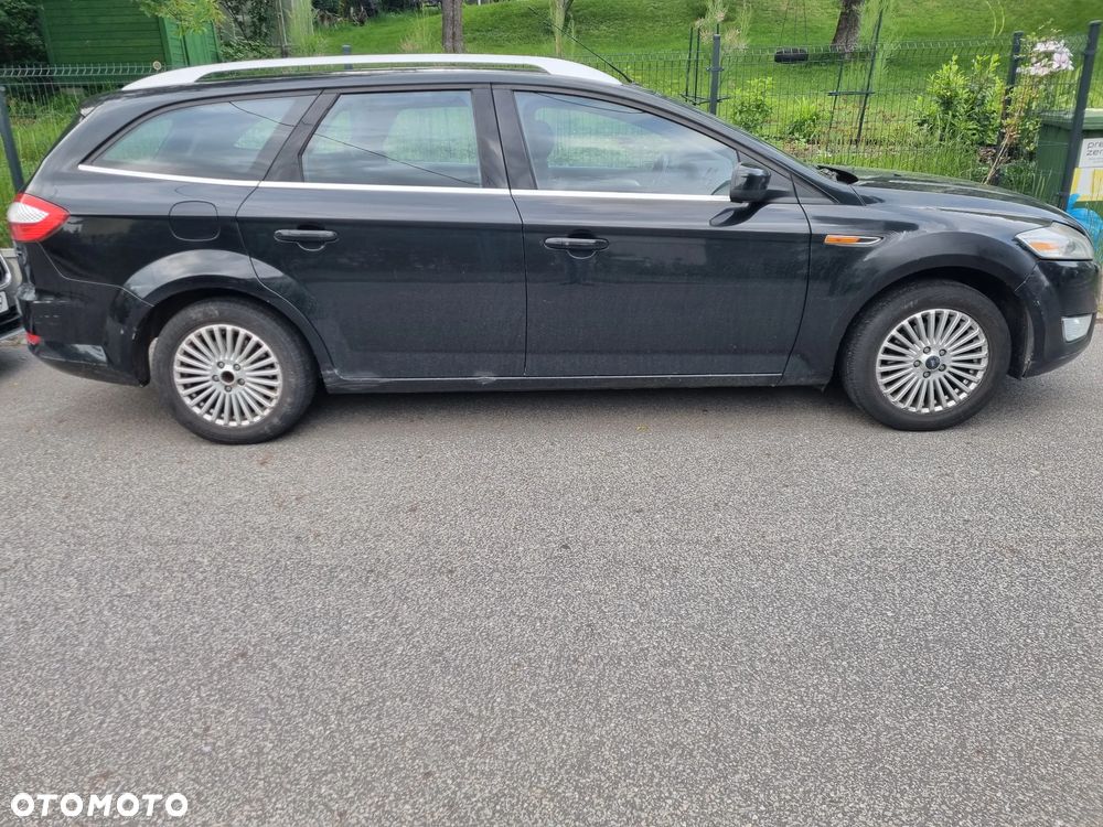 Ford Mondeo 2.0 Ambiente - 7