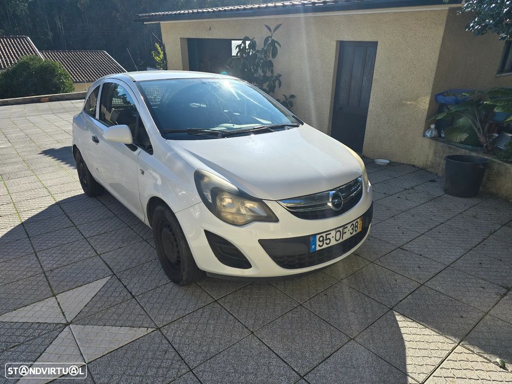 Opel Corsa 1.3 CDTI Enjoy - 1