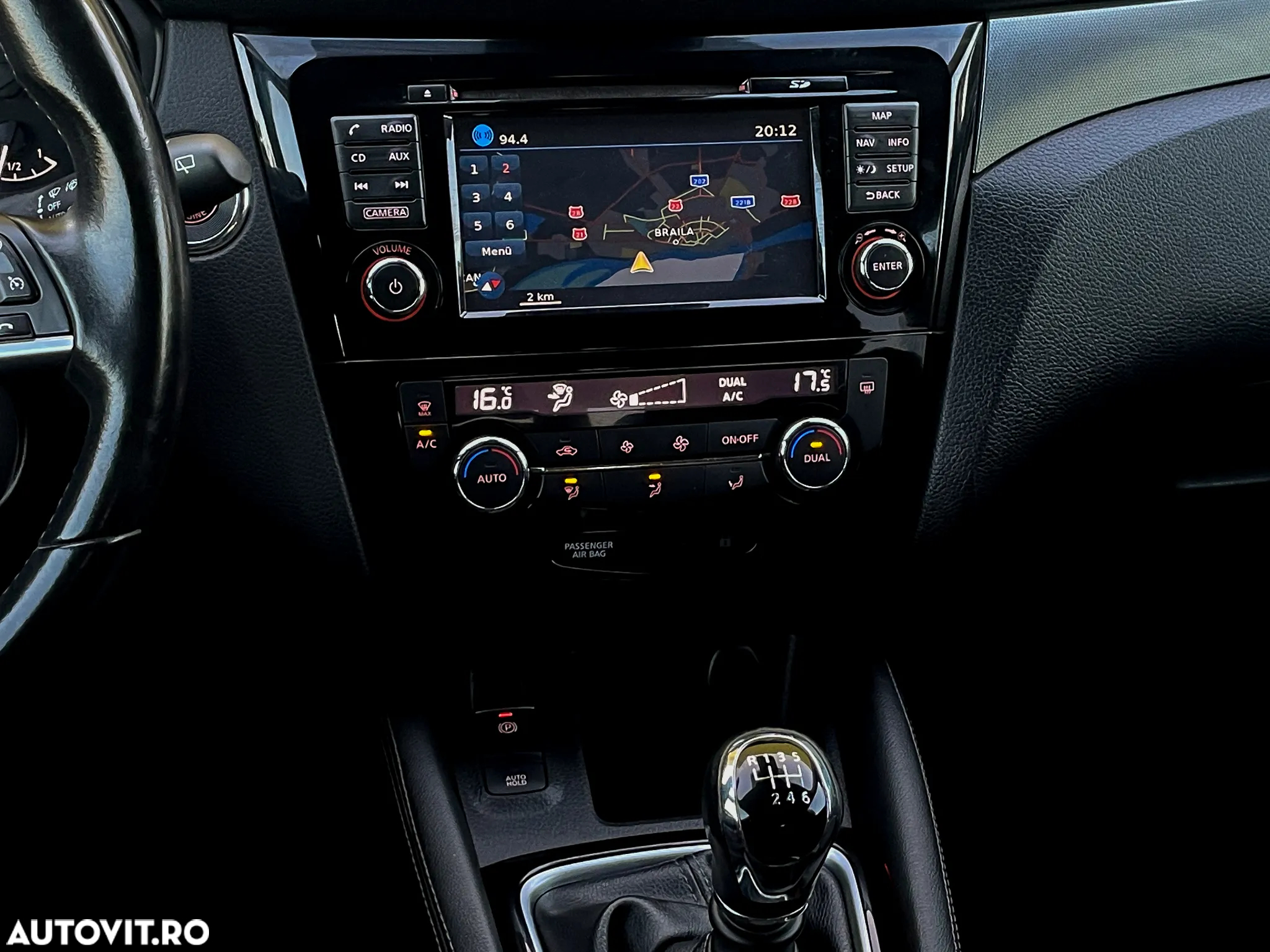 Nissan Qashqai 1.6 DCI N-Connecta - 19