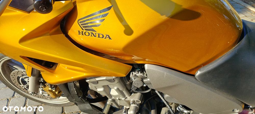 Honda CBF - 17