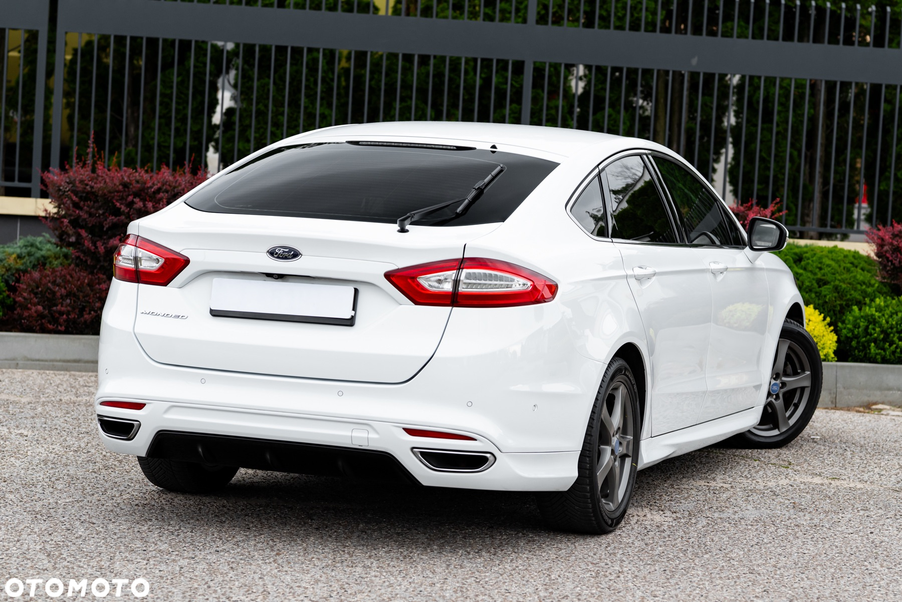 Ford Mondeo 2.0 TDCi ST-Line X 4WD PowerShift - 17
