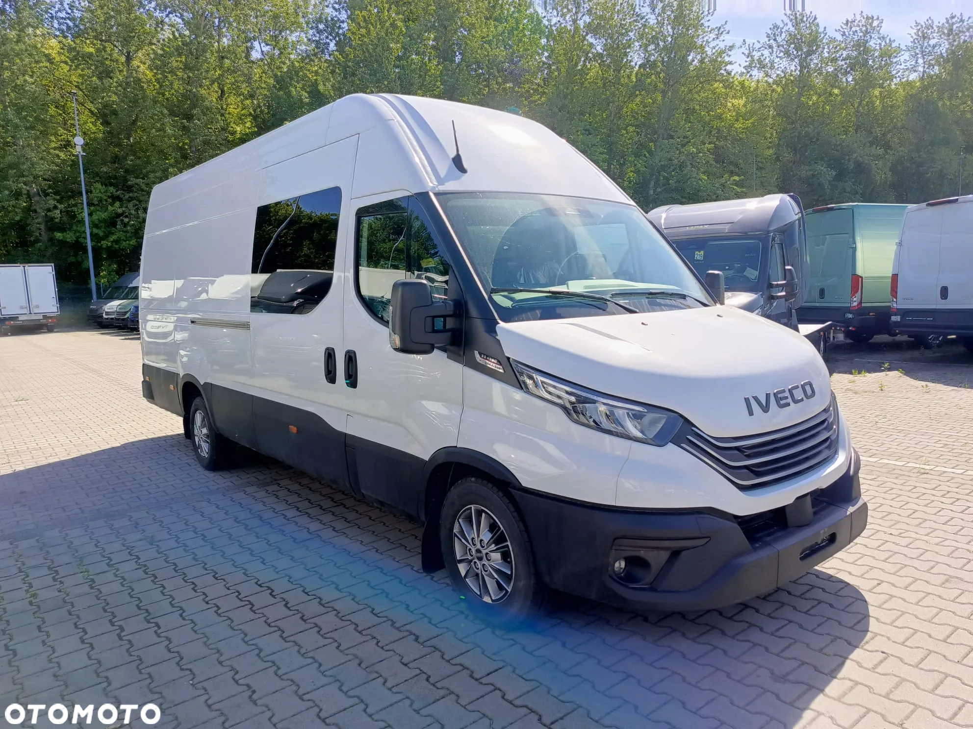 Iveco Daily / Pewny partner w biznesie ! - 7