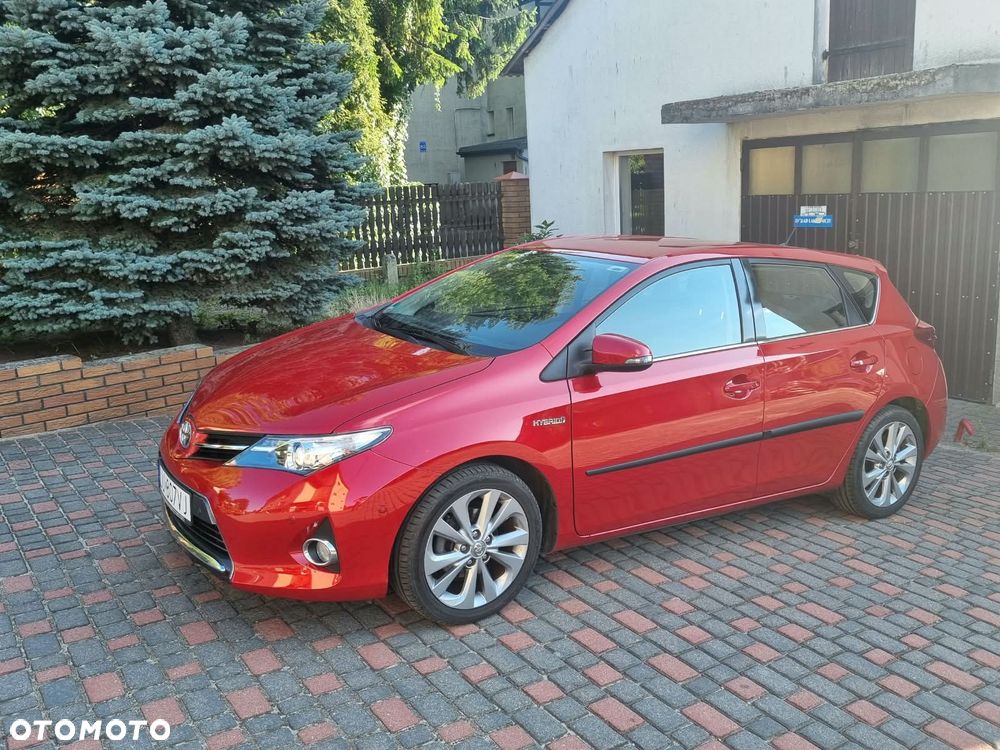 Toyota Auris 1.8 HSD Luna - 13