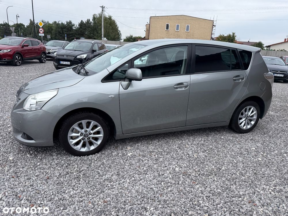 Toyota Verso 2.0 D-4D Travel - 32