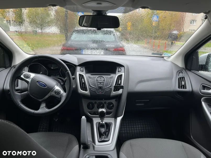 Ford Focus 1.6 TDCi Edition - 10