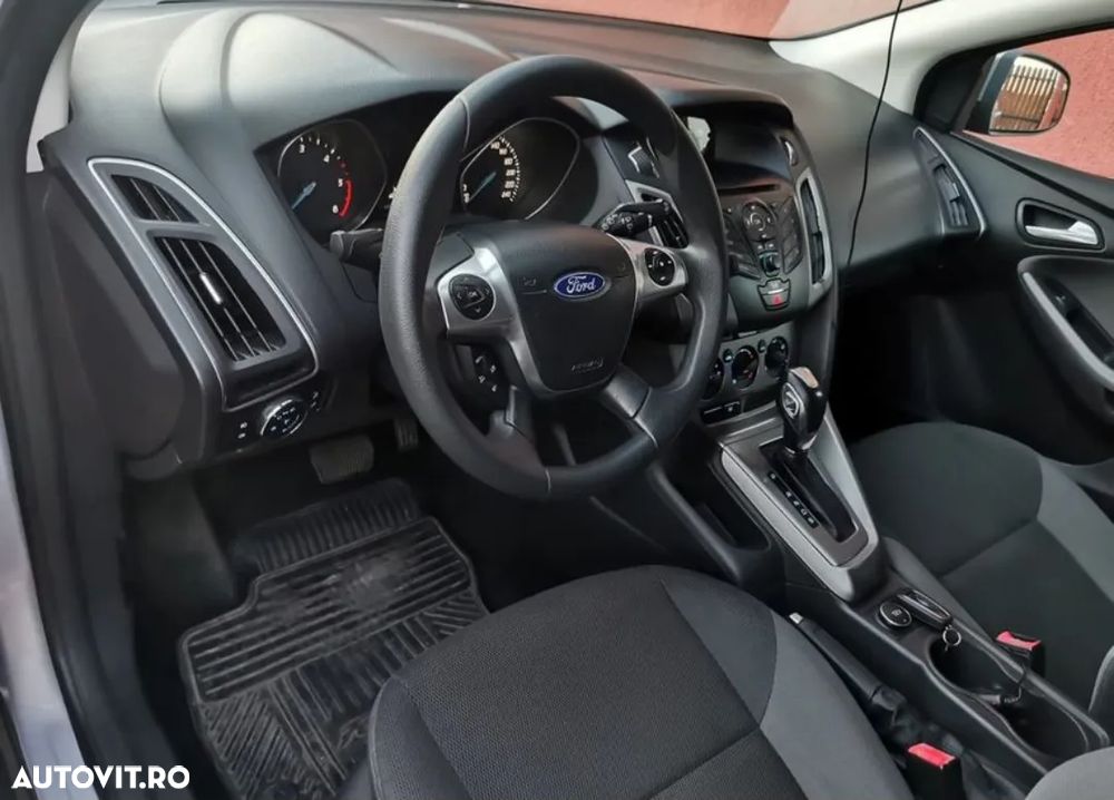 Ford Focus - 6