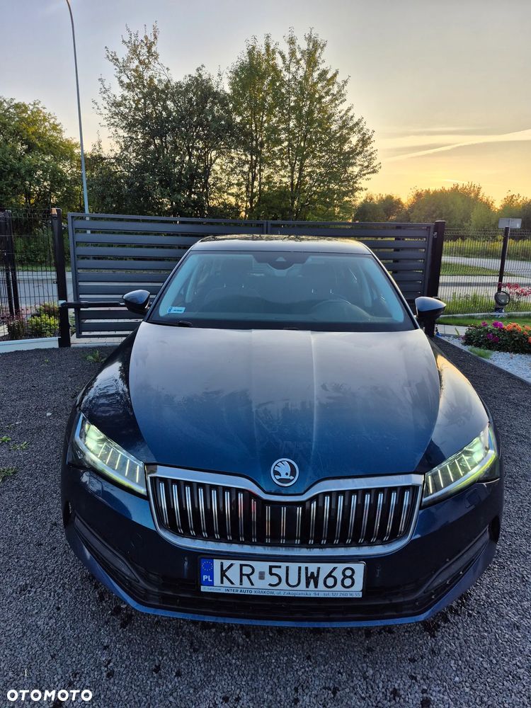 Skoda Superb 2.0 TDI SCR Ambition DSG - 3