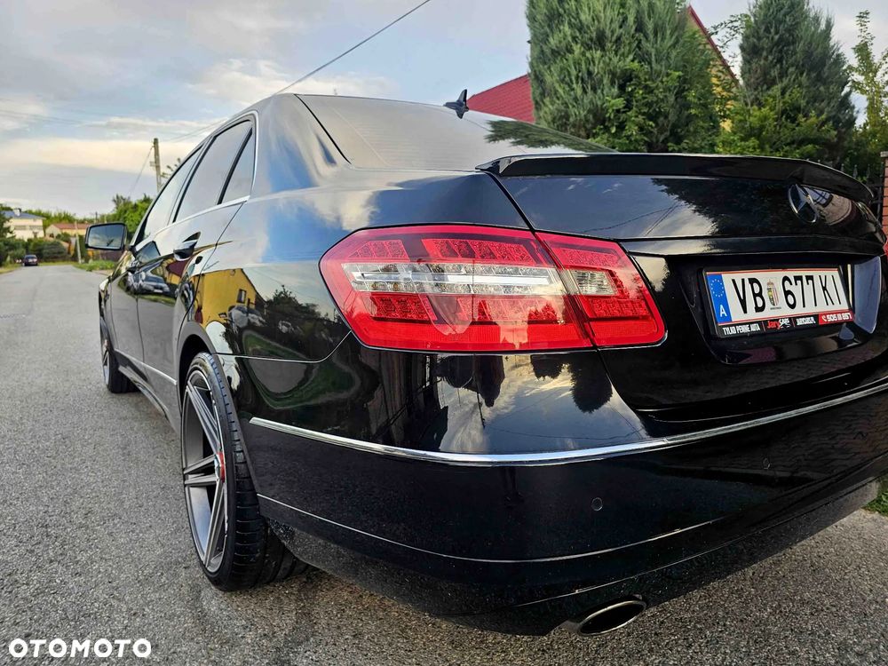 Mercedes-Benz Klasa E 200 BlueEFFICIENCY 7G-TRONIC Avantgarde - 10