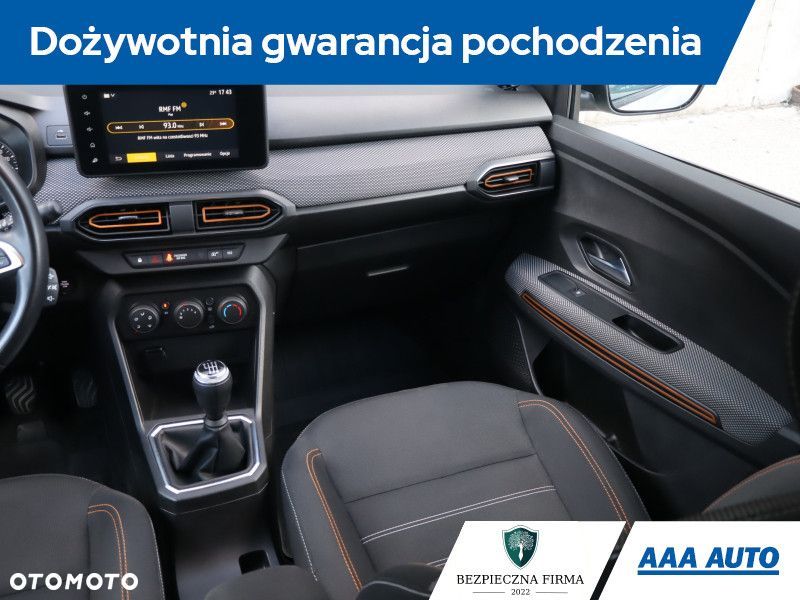 Dacia Sandero - 10