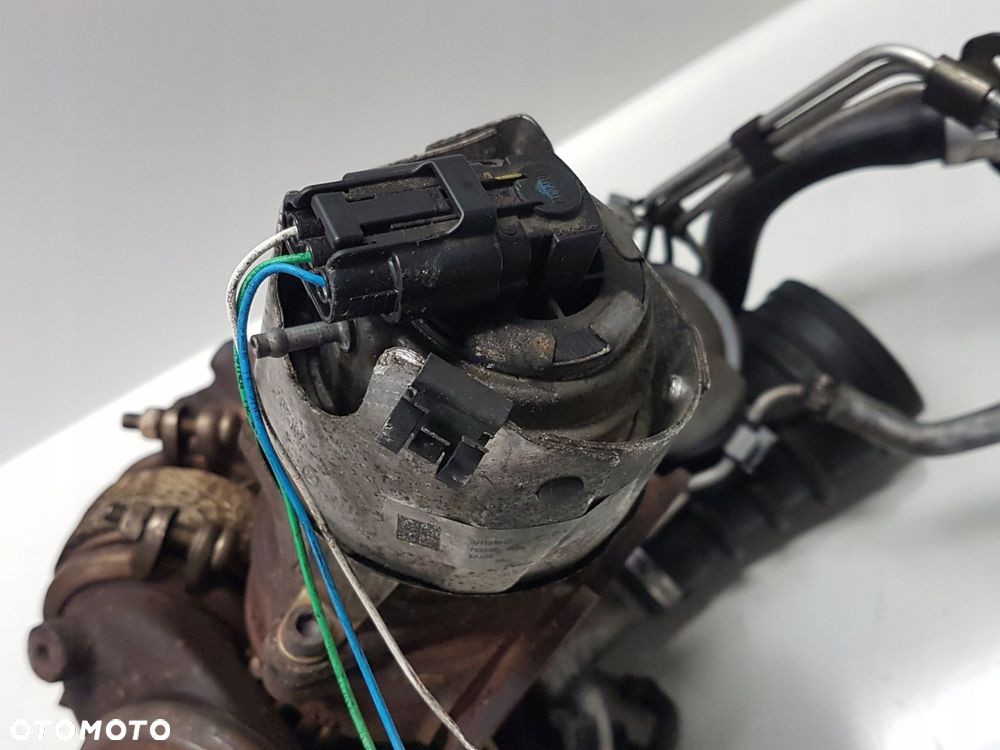 PEUGEOT 407 2.2 HDI TURBOSPRĘŻARKA 9682307780 - 9