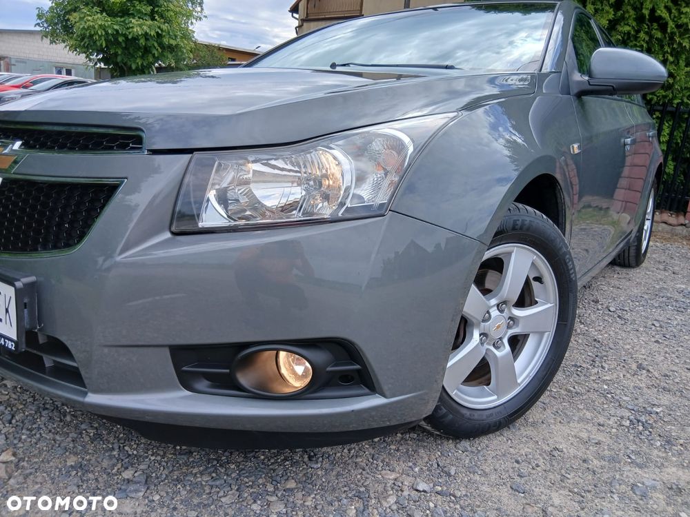 Chevrolet Cruze 1.8 LT+ - 14