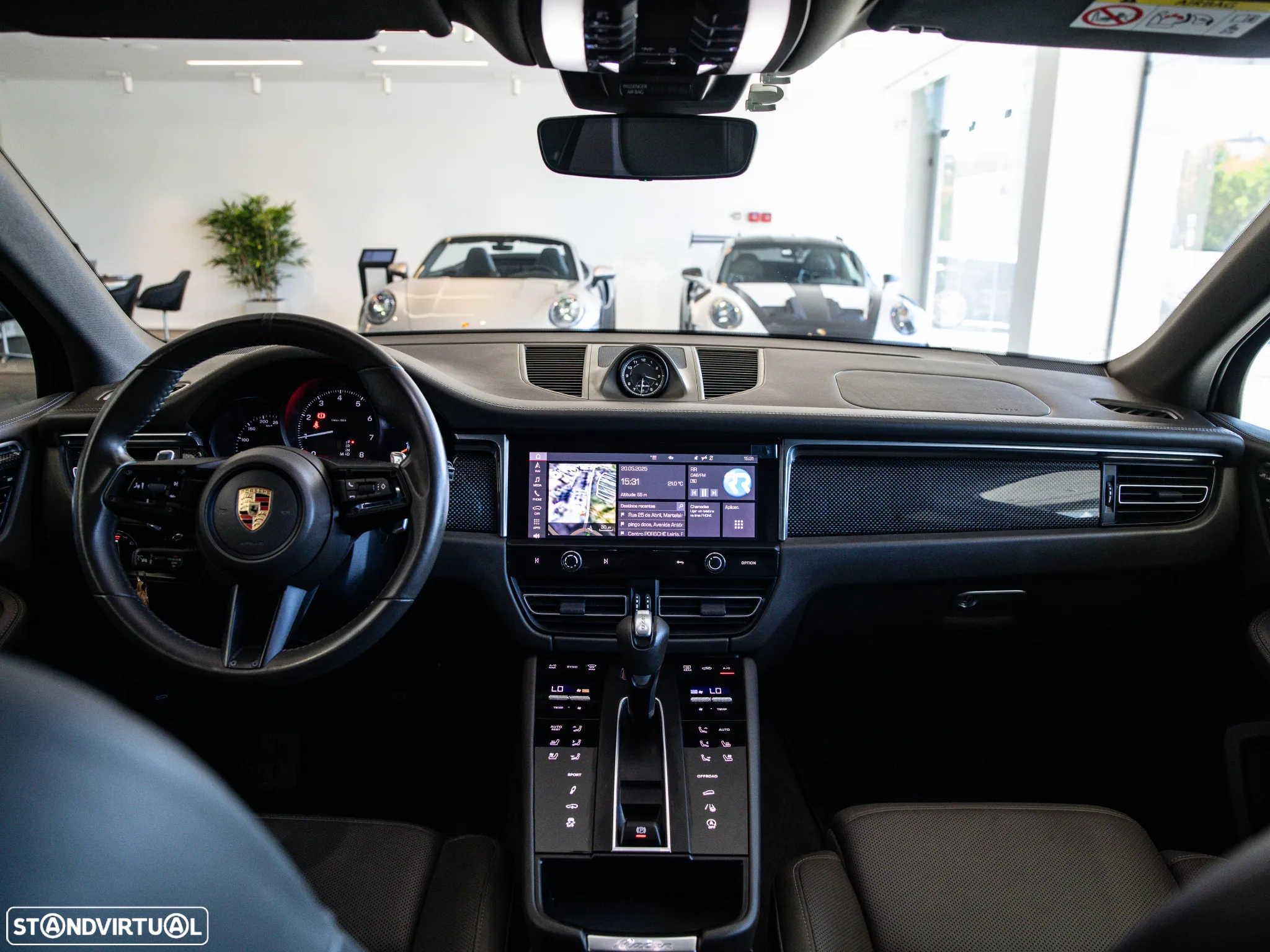Porsche Macan Standard - 35